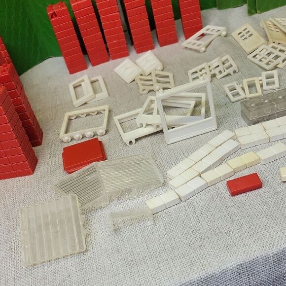 1950's American Plastic Bricks By Elgo USA - Picture 8 of 15